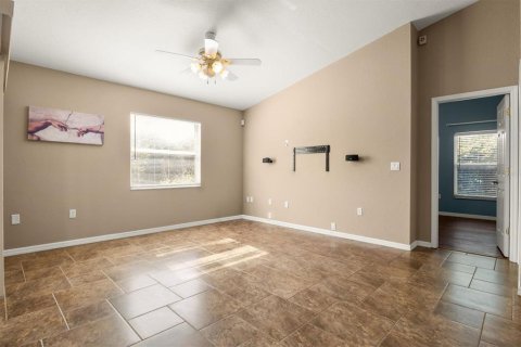 Casa en venta en Winter Haven, Florida, 3 dormitorios, 163.14 m2 № 1909868 - foto 13