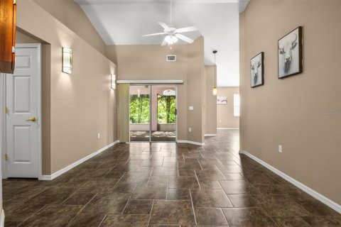 Casa en venta en Winter Haven, Florida, 3 dormitorios, 163.14 m2 № 1909868 - foto 4