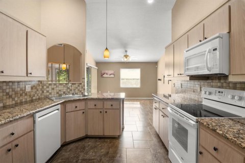 Casa en venta en Winter Haven, Florida, 3 dormitorios, 163.14 m2 № 1909868 - foto 9