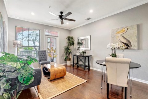 Condo in Tampa, Florida, 1 bedroom  № 1827267 - photo 14