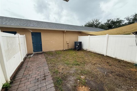 Touwnhouse à vendre à Orlando, Floride: 2 chambres, 116.87 m2 № 2404918 - photo 28
