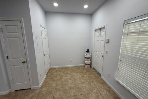 Touwnhouse à vendre à Orlando, Floride: 2 chambres, 116.87 m2 № 2404918 - photo 11