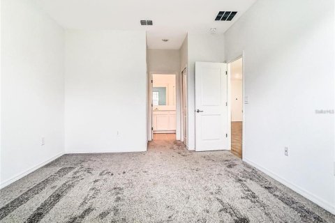 Villa ou maison à vendre à Haines City, Floride: 4 chambres, 193.24 m2 № 1901398 - photo 12