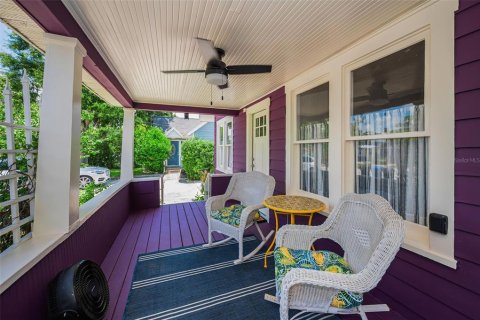 House in Saint Petersburg, Florida 2 bedrooms, 101.64 sq.m. № 2206909 - photo 7