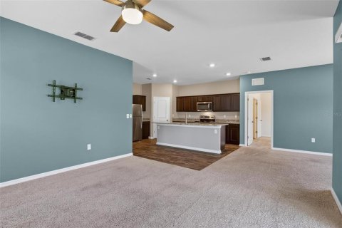 House in New Smyrna Beach, Florida 4 bedrooms, 169.55 sq.m. № 2217196 - photo 21