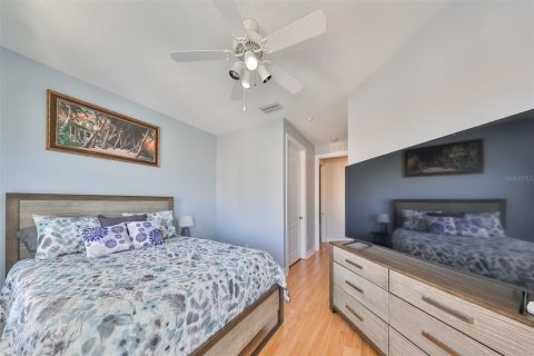 Townhouse in Apollo Beach, Florida 3 bedrooms, 256.69 sq.m. № 1609405 - photo 29
