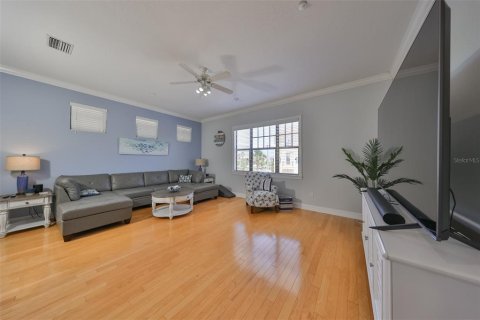 Townhouse in Apollo Beach, Florida 3 bedrooms, 256.69 sq.m. № 1609405 - photo 16