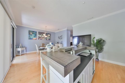 Townhouse in Apollo Beach, Florida 3 bedrooms, 256.69 sq.m. № 1609405 - photo 22