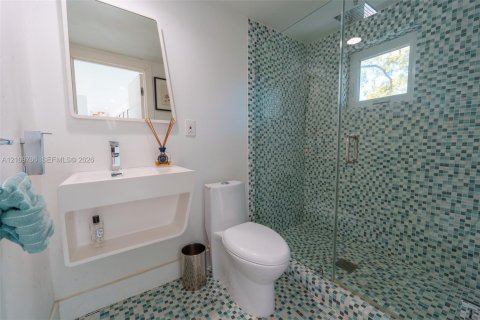 Casa en alquiler en Palmetto Bay, Florida, 3 dormitorios, 226.31 m2 № 2424446 - foto 9