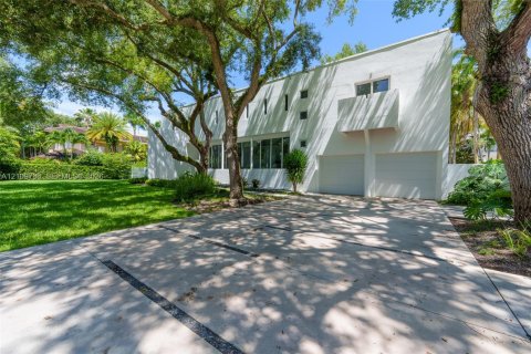 Casa en alquiler en Palmetto Bay, Florida, 3 dormitorios, 226.31 m2 № 2424446 - foto 2
