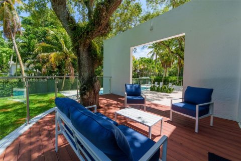 Casa en alquiler en Palmetto Bay, Florida, 3 dormitorios, 226.31 m2 № 2424446 - foto 17