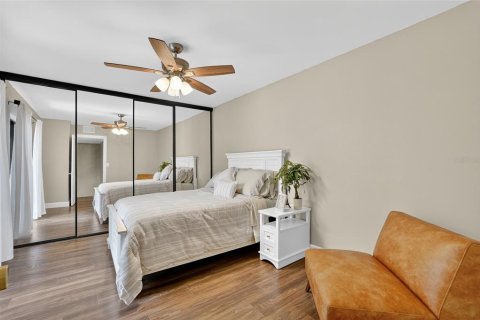 Touwnhouse à vendre à Palm Harbor, Floride: 3 chambres, 146.04 m2 № 1907466 - photo 18