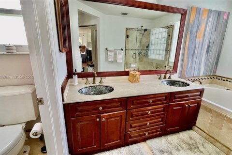 Casa en alquiler en Weston, Florida, 6 dormitorios, 281.49 m2 № 2054587 - foto 28