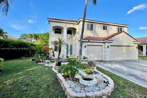 Casa en Weston, Florida 6 dormitorios, 281.49 m2 № 2054587