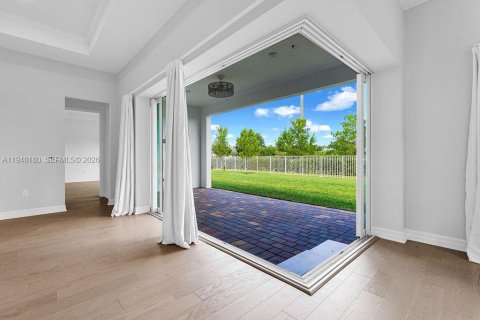 House in Lake Worth, Florida 3 bedrooms, 233.28 sq.m. № 2053871 - photo 24