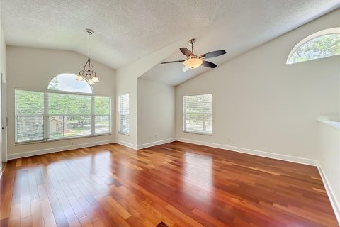 Condo in Orlando, Florida, 1 bedroom  № 2218329 - photo 4