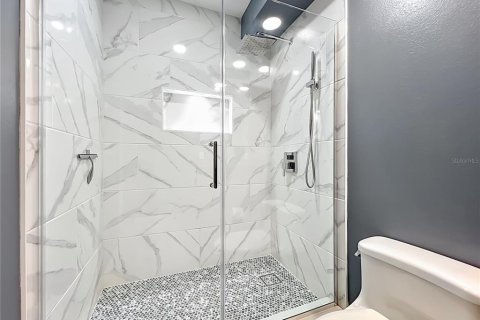 Condo in Orlando, Florida, 1 bedroom  № 2218329 - photo 15