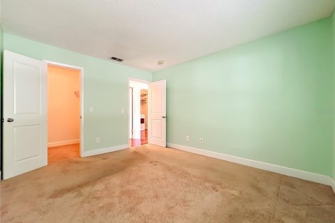 Condo in Orlando, Florida, 1 bedroom  № 2218329 - photo 13