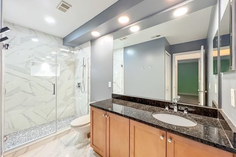 Condo in Orlando, Florida, 1 bedroom  № 2218329 - photo 14