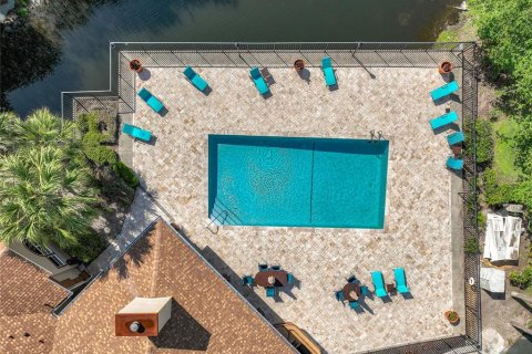 Condo in Orlando, Florida, 1 bedroom  № 2218329 - photo 24