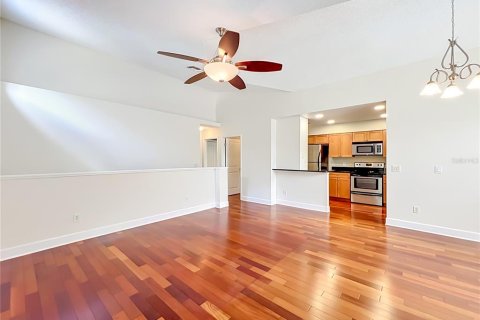 Condo in Orlando, Florida, 1 bedroom  № 2218329 - photo 7