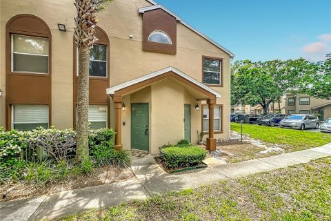 Condo in Orlando, Florida, 1 bedroom  № 2218329 - photo 2