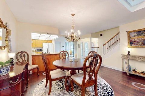 Townhouse in Haines City, Florida 3 bedrooms, 171.31 sq.m. № 1894039 - photo 11