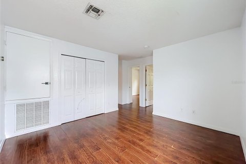 Touwnhouse à louer à Orlando, Floride: 3 chambres, 175.49 m2 № 2284066 - photo 28