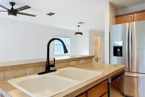 Touwnhouse à louer à Orlando, Floride: 3 chambres, 175.49 m2 № 2284066 - photo 19