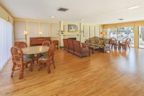 Condo in Venice, Florida, 2 bedrooms  № 1251507 - photo 26
