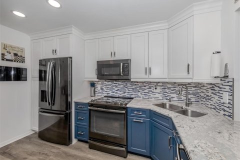Condo in Venice, Florida, 2 bedrooms  № 1251507 - photo 7
