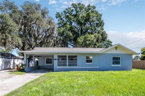 Купить виллу или дом в Клермон, Флорида 5 комнат, 127.09м2, № 1913654 - фото 1