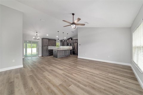 Casa en venta en Ocala, Florida, 4 dormitorios, 184.88 m2 № 1644740 - foto 4