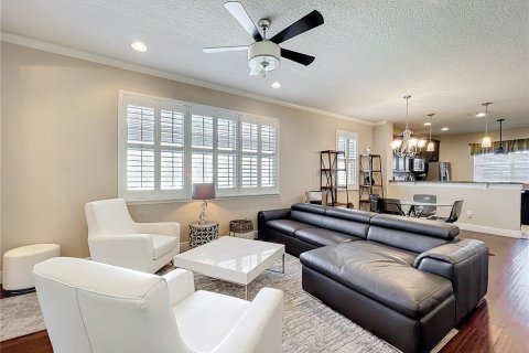 Villa ou maison à vendre à Mount Dora, Floride: 3 chambres, 133.5 m2 № 1510795 - photo 11