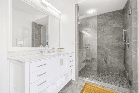 Touwnhouse à louer à Tampa, Floride: 3 chambres, 226.22 m2 № 2107488 - photo 20