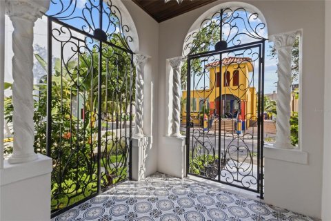Купить виллу или дом в Сарасота, Флорида 5 комнат, 93.92м2, № 2431604 - фото 5