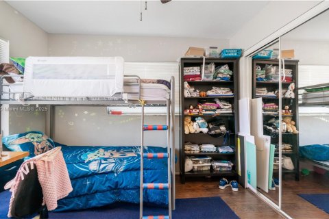 Купить виллу или дом в Тамарак, Флорида 2 спальни, 126.9м2, № 1926524 - фото 11