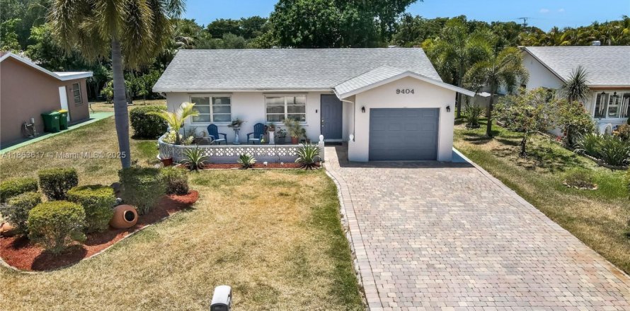 Дом в Тамарак, Флорида 2 спальни, 126.9м2 № 1926524