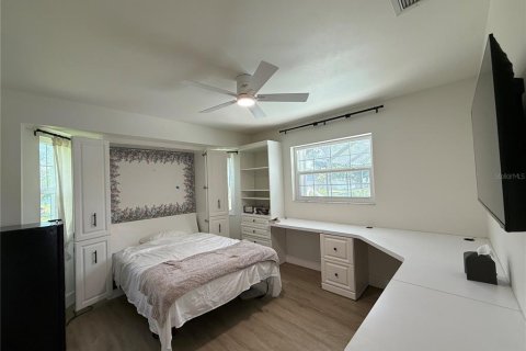House in Port Charlotte, Florida 3 bedrooms, 177.81 sq.m. № 1881133 - photo 22