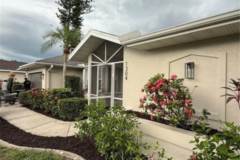House in Port Charlotte, Florida 3 bedrooms, 177.81 sq.m. № 1881133 - photo 28