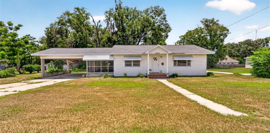 Villa ou maison à Dade City, Floride 3 chambres, 134.89 m2 № 2259557