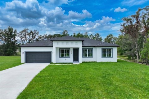 Casa en Ocala, Florida 4 dormitorios, 167.41 m2 № 2117931