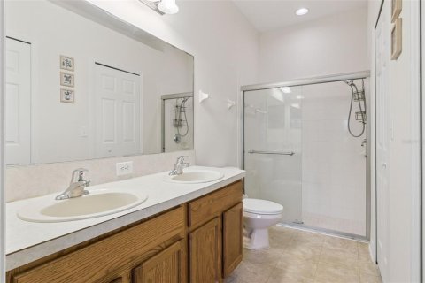 House in Seffner, Florida 3 bedrooms, 134.62 sq.m. № 2216651 - photo 18