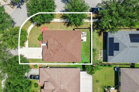 House in Seffner, Florida 3 bedrooms, 134.62 sq.m. № 2216651 - photo 3