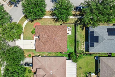 House in Seffner, Florida 3 bedrooms, 134.62 sq.m. № 2216651 - photo 28
