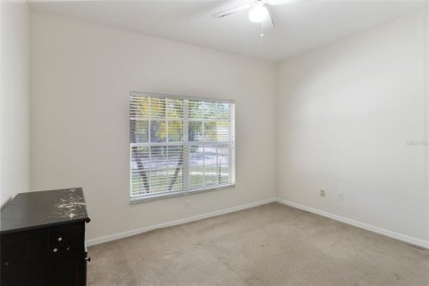 House in Seffner, Florida 3 bedrooms, 134.62 sq.m. № 2216651 - photo 23