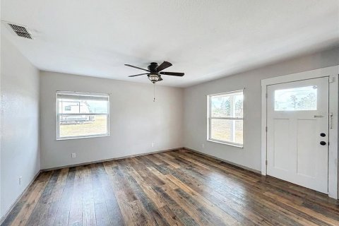 House in Brooksville, Florida 3 bedrooms, 115.94 sq.m. № 2125425 - photo 5