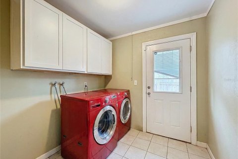 House in Brooksville, Florida 3 bedrooms, 115.94 sq.m. № 2125425 - photo 15