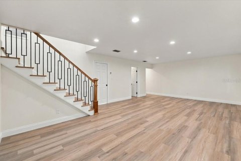 Villa ou maison à vendre à Winter Haven, Floride: 4 chambres, 322.93 m2 № 2398989 - photo 15