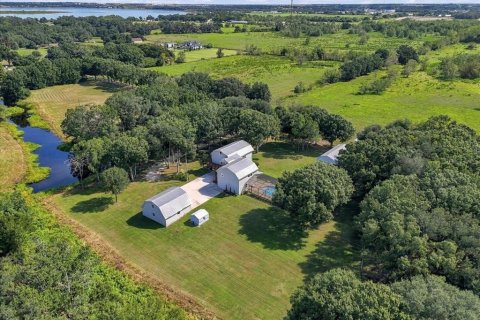 Villa ou maison à vendre à Winter Haven, Floride: 4 chambres, 322.93 m2 № 2398989 - photo 5